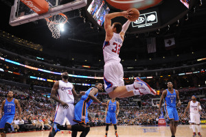 LOS ANGELES, CA - JANUARY 30: Blake Griffin #32 of the Los Angeles Clippers goes up for a dunk against the Oklahoma City Thunder at Staples Center on January 30, 2012 in Los Angeles, California. NOTE TO USER: User expressly acknowledges and agrees that, by downloading and/or using this Photograph, user is consenting to the terms and conditions of the Getty Images License Agreement. Mandatory Copyright Notice: Copyright 2012 NBAE (Photo by Noah Graham/NBAE via Getty Images)