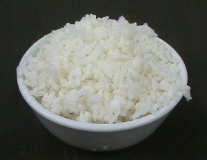 Steamed_rice_in_bowl_01