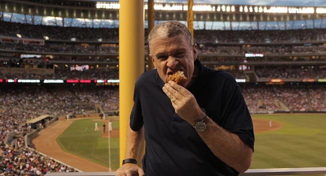 Peter King Stuffs His Fat Face PK