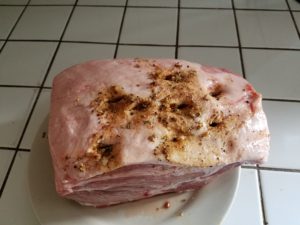 pig with garlic rub