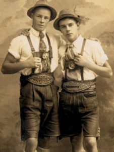hrtn-lederhosen