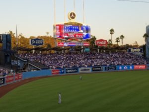 money-shot-bottom-2nd-crowd-shot